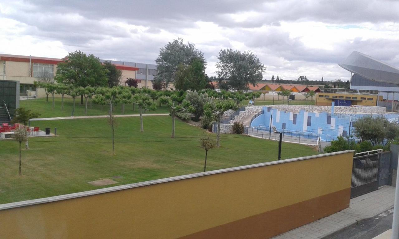Hostal Europa Кастехон Екстер'єр фото